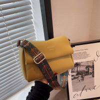 Bolso pequeño Boston de cuero PU para mujer, bandolera de diseñador de moda, bolso de hombro con almohada de viaje informal - details 41