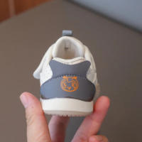 Zapatillas de Niños de Cuero Gris Zapatos de Caminar para Niños y Niñas con Hebilla - details 4