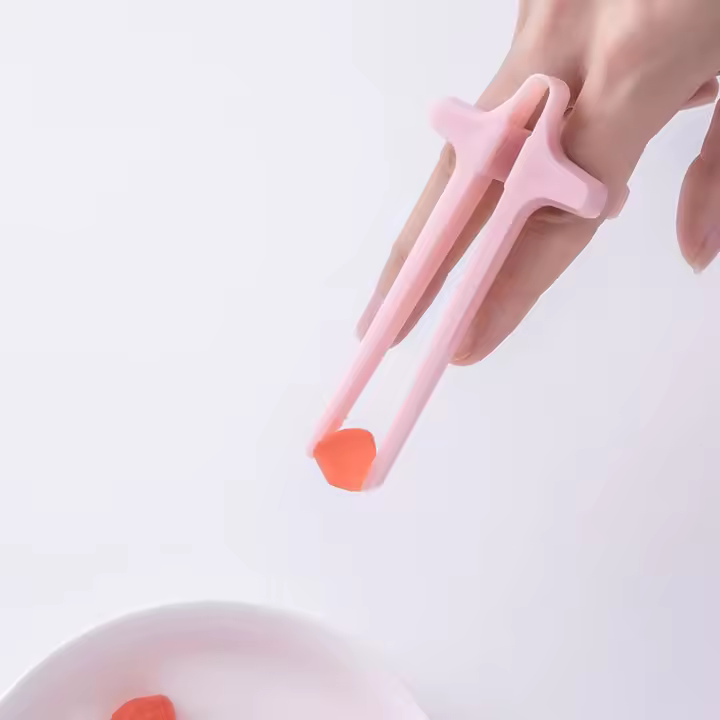 Palillos de dedo multifunción, pinzas para aperitivos, comida, pinzas para dedos, herramienta de cocina sin manos sucias, práctica - 1