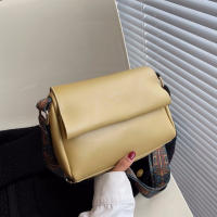 Bolso pequeño Boston de cuero PU para mujer, bandolera de diseñador de moda, bolso de hombro con almohada de viaje informal - details 43