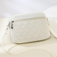 Bolso cuadrado pequeño con bandolera para mujer, nuevo diseño acolchado, bandolera de cuero de PU, bandolera versátil - details 1