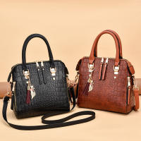 Bolso de mano Retro de piel sintética para mujer, bandolera de hombro con borla de diseñador, informal, de lujo - details 11
