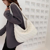 Bolso de hombro de nailon Vintage para mujer, bandolera informal impermeable, bolso Hobo acolchado de gran capacidad - details 10