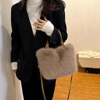 Bolso de mano de piel sintética para mujer, bolso de hombro cruzado suave, diseño de lujo, de felpa, de invierno - details 15