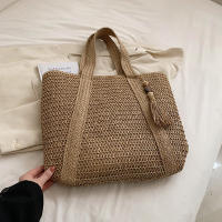 Bolso de paja tejido a mano para mujer, bolsa de hombro de gran capacidad con colgante para axila, Asa superior, Verano - details 18