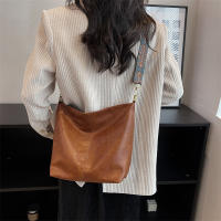 Bolso de hombro de cuero PU para mujer, bolsa de mano de gran capacidad, de lujo, Simple, de Color sólido, informal, de viaje, para compras - details 16