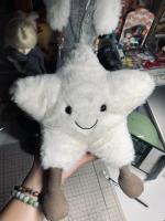 Muñeca De Estrella Divertida Y Linda Para Niños Compañero Suave De Juguete Decoración Para Casa Y Coche Regalo De Cumpleaños O Vacaciones - details 6