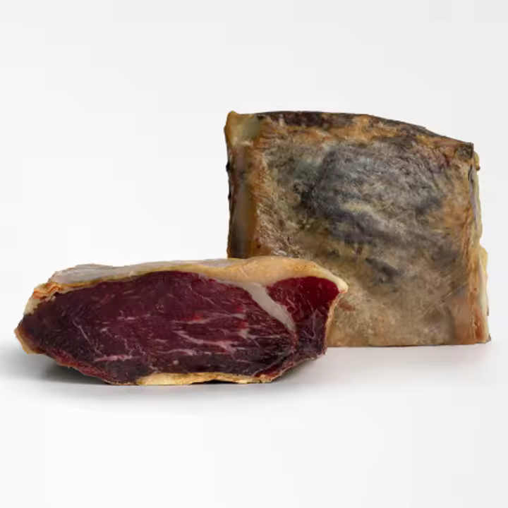Cecina de Vaca de León Alta Calidad Sabor Equilibrado Valor Nutritivo Comida Ideal Para Dietas. Peso 1 Kg aprox EMBUTIDOS LA ENCINA - 1
