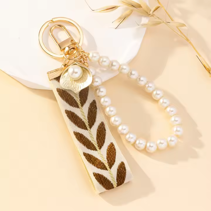 1Pc Encantador Lanyard De Teléfono Con Perla Artificial Y Hoja Charm De Bolso Accesorios Para Mujer Uso Diario Regalos - 1