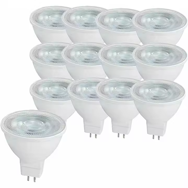 Paquete de 12 bombillas LED MR16 de 5 W GU5.3, equivalente a luz halógena MR16, blanco frío 6000 K, 500 lúmenes, no regulable AC/DC 12 V [Clase de eficiencia energética A] - 1