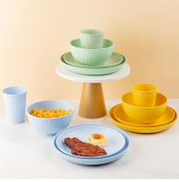 Juego De Cubiertos De Estraw Trigo 4Pcs Incluye Taza Y Plato Portátil Para Picnic Y Camping Juego De Comedor Ecológico - details 0