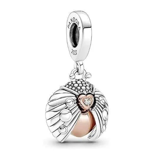 PANDORA Charm Colgante Mariquita y Corazón Club 2022 780072 C01 TALLA ÚNICA MUJER, Viene con embalaje de Caja de regalo original. - 1