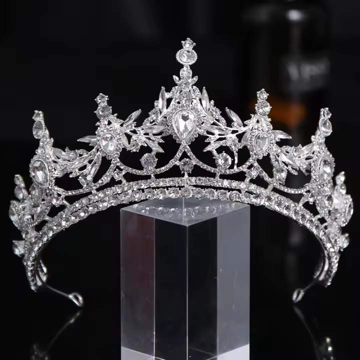 Coroa De Noiva Nova 2022 Diadema De Casamento Prata Com Strass Ornamento De Luxo Para Cabelo Laço De Cabelo Para Damas De Honra Presente Para Mulheres - 1