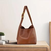 Bolso De Hombro Para Mujer Estilo Minimalista Y Moda En PU Cuero Sólido Bolso Cruzado Versátil Para El Trabajo Con Cierre Hasp - details 5