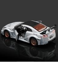 Coche De Juguete Nissan GTR CSR2 Skyline Ares a Escala 1:24 Metálico Con Retroceso Para Colección Modelos De Simulación Alta Para Niños - details 4