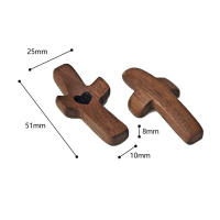 3pcs Cruz De Madera Con Corazón De Epoxy Para Llevar En El Bolsillo Regalo De Aliento Emocional Soporte Personal - details 1