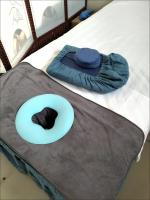 Almohada De Masaje De Silicona Para Rostro Y Cuerpo Suave Y Cómoda Para Salón De Belleza Uso En Masajes Del Cuello - details 7