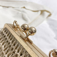 Bolso De Noche Elegante Para Mujer Con Cadena Dorada Bolso De Mano Tejido Manual Para Fiesta Banquete Clutch De Hombro Cruzado - details 37