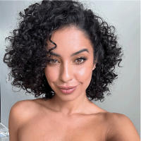 Pelucas De Cabello Humano Rizado Kinky Curly De Corte Pixie Corto Con Parte Lateral Color Natural Para Mujeres Peluca Maquinada De Tamaño Promedio - details 2