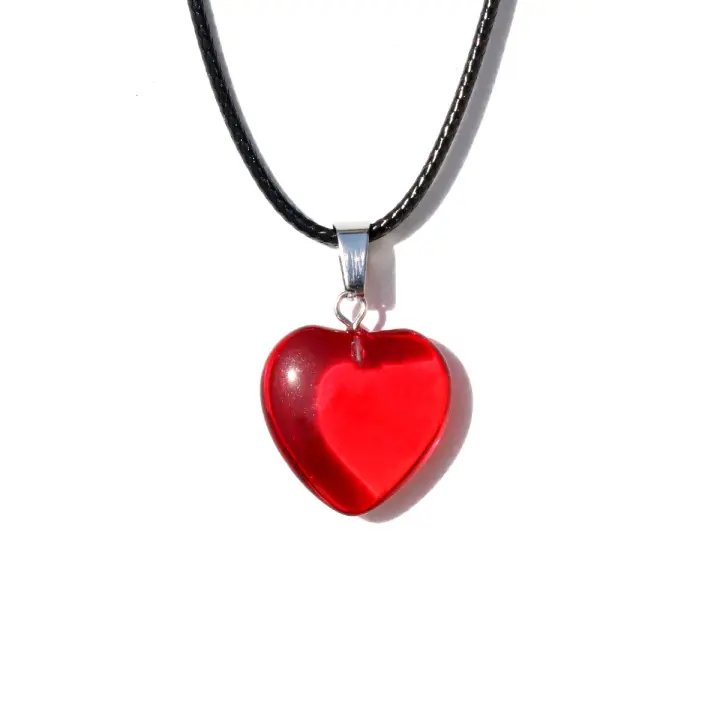 Collar grande de amor rojo, collar con colgante de corazón de cristal rojo, cadena de clavícula moderna y versátil, hermoso collar de amor para mujer - 1