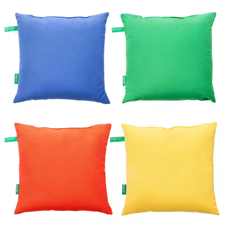 Caja de 4pc de cojínes BENETTON 45x45cm (Rojo + Amarillo + Verde + Azul) 200GSM - 1