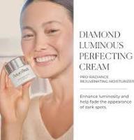 Natura Bisse Diamond Luminous Perfecting Cream, crema rejuvenecedora correctora de manchas 50 ml - details 0