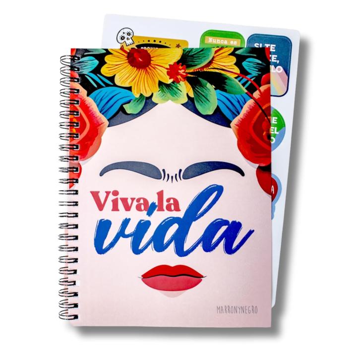MARRON Y NEGRO - Cuaderno A5 Viva la Vida con Stickers - Inspirado en Frida Kahlo - 80 Hojas en Blanco - Tapa Blanda - Pegatinas Exclusivas - Ideal para Profesores, Estudiantes y Artistas