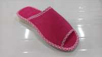 Zapatilla de Casa para Mujer -3007 Rizo de Algodón Verano Disfruta del máximo confort y frescura en tu hogar con estas zapatillas abiertas de tipo "pinky". Diseñadas específicamente para las épocas más calurosas, combinan materiales suaves con una estruct - details 5