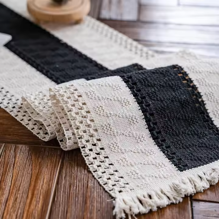 Camino de Mesa de macramé beige Y Negro Boho Camino de mesa con borlas Camino de Mesa de Algodón textil a mano 30x180 cm - 1
