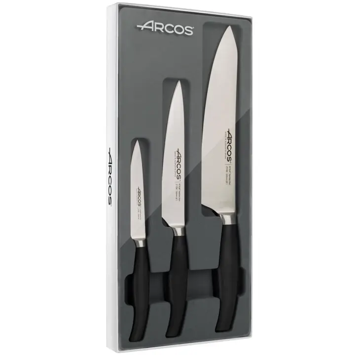 ARCOS Clara - Set de 3 Cuchillos de Cocina (100, 150, 200 mm) - Hoja de Acero Inoxidable Forjado Nitrum® - Mango Negro de Polipropileno (PP) - Estuche Regalo - 1