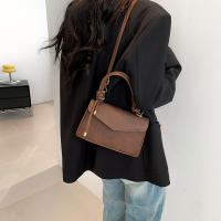 Bolso Pequeño Cuadrado Para Mujer Estilo Retro Versátil Gran Capacidad Casual Moda Minimalista Bolso De Mano Cruzado De PU - details 4