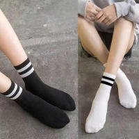 4 Pares De Calcetines Casuales Para Mujer De Medio Tamaño Con Estampado Rayado Negro Y Blanco Transpirables De Alta Calidad - details 6