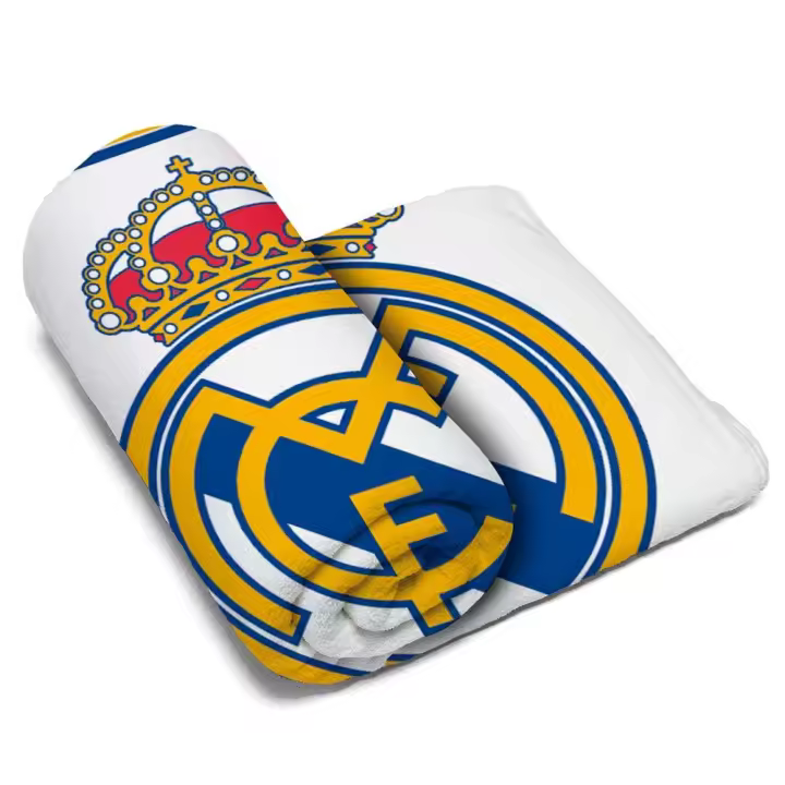 Real Madrid Escudo Manta Coralina 150x95cm Nuevo Diseño - Manta de Invierno - 1