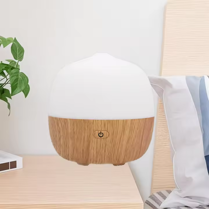 Difusor de Aromas USB 120ml - Ultra Silencioso (&lt;36dB), Temporizador, 7 Luces LED Cambiantes, Aromaterapia para Hogar/Dormitorio/Oficina, Seguro Anti-Sequedad (Color Madera Clara) - 1