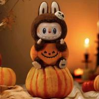 Figura de vinilo Labubu - Halloween 'Fiesta de Calabazas' Llavero/colgante para mochila o keyset (Altura 15 cm) - details 3