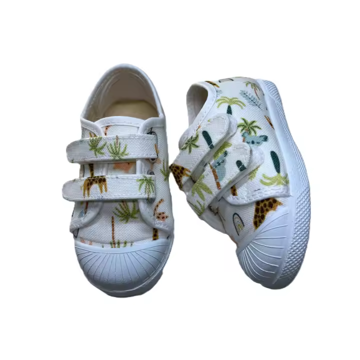 Deportivos de lona estampado Jungla para niño con doble velcro y puntera de goma de Tokolate mod. 4015-34 - 1