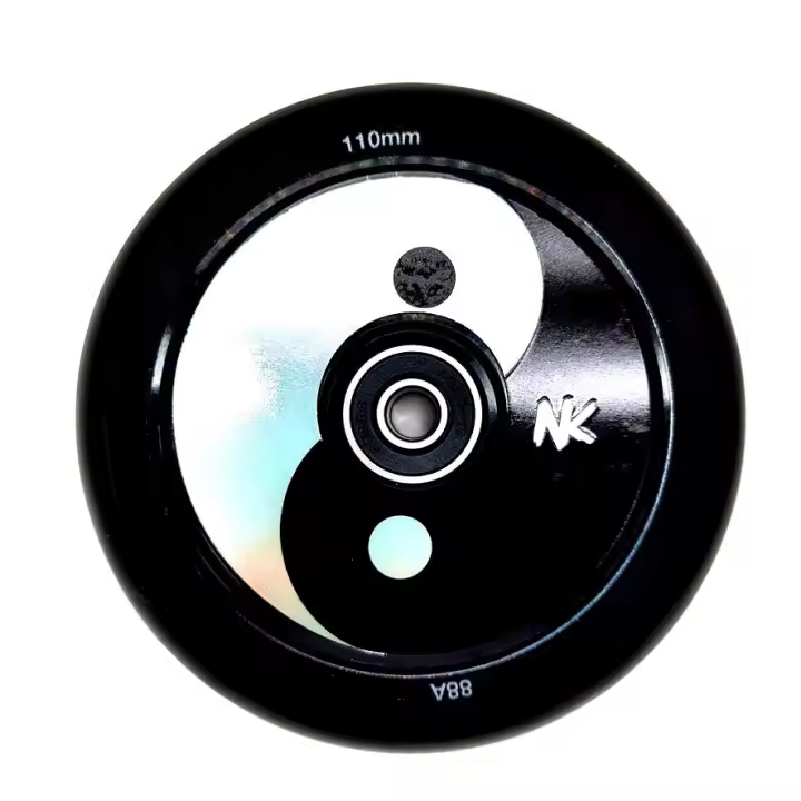 Rueda Yin Yang Nokaic de 110 mm para Scooter Freestyle - 1