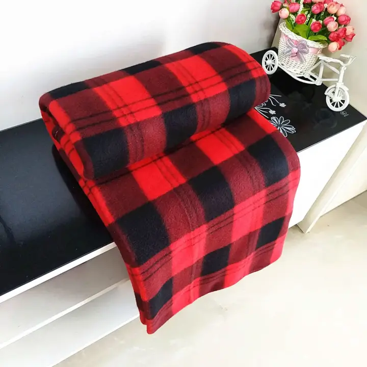 Manta diseño de cuadros para cama,sofa y viaje extra suave y cómoda 100% poliéster.150x180 CM. Se utiliza en el coche, siesta, habitación con aire acondicionado en verano. - 1