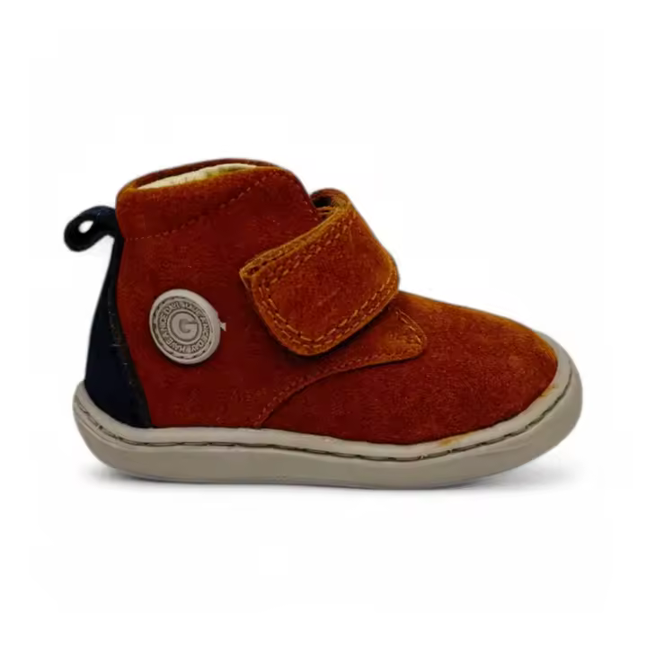 Zapatos marca Gioseppo para infantil en color marrón - 1