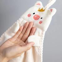 Toalla De Mano De Velvet Coral Colgante Con Bordado De Cerdo Adorable Toalla De Cocina Y Baño Suave Y Encantadora Tela De Lavado De Manos - details 2