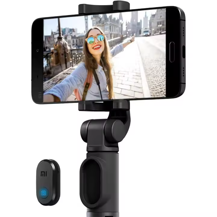 Xiaomi Mi Selfie Stick Tripod, Palo Selfie Trípode con Mando Bluetooth, Mini Extensible 4 en 1 Selfie Stick Móvil, Inalámbrico Control Remoto, Monópod Extensible Compatible con iPhone 15/14/13/12/11/XS MAX/8, Samsung, Huawei, Xiaomi - FBA4070US - 1