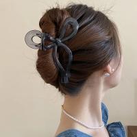 1/2 Pcs Clip De Pelo Acrílico Con Lazo Y Patrón Geométrico Para Mujer Accesorios De Cabeza Retro Para Updo Clips De Tiburón - details 1