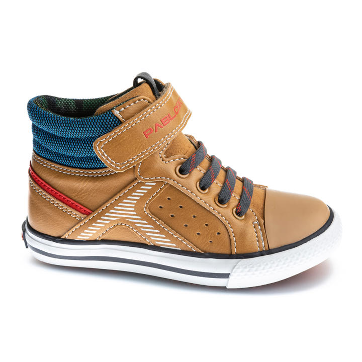 Botas Pablosky en color Marrón