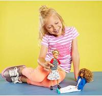 Creatable World Figura Unisex muñeco inclusivo articulado, pelucas rubio platino y accesorios Mattel GGT67 - details 6