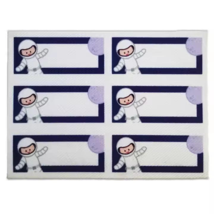 Etiquetas Textiles Marcar Ropa – Pack 6 Etiquetas Tejidas – Exclusivo – Astronauta – Futurista – Infantil – 5,5 x 2,7 cm. (para cada etiqueta) – Moda The Happy Patch - 1