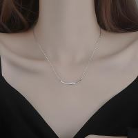 Colgante De Estilo Cool Para Mujer Con Pendentivo De Cobre Y Zirconia Y Cadena De Acero Inoxidable Joyería Versátil - details 3