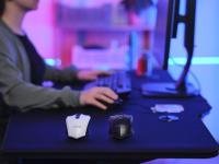 Ratón Gaming Inalámbrico Trust GXT 110 Felox - Precisión, DPI Ajustable 4800, Iluminación LED RGB, Ergonómico y Ambidiestro - Conexión Inalámbrica 2.4 GHz - 6 Botones Programables - Batería Recargable - Ideal Para Gamers - details 4