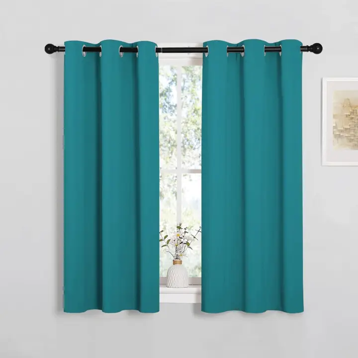 Habitación de 45 Pies de Ancho - Cortinas de Techo Opacas Verdes Azuladas - 1