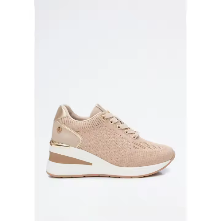 Deportivo de mujer beige Xti 143721 - 1