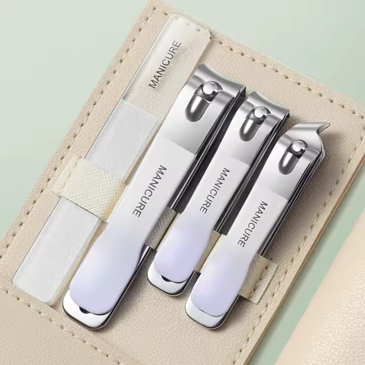 Juego De 4 Tijeras Para Uñas Con Estuche De Cuero Gire Herramientas De Cuidado De Pedicura Y Manicura Profesional Regalo Para El Cuidado Doméstico - 1